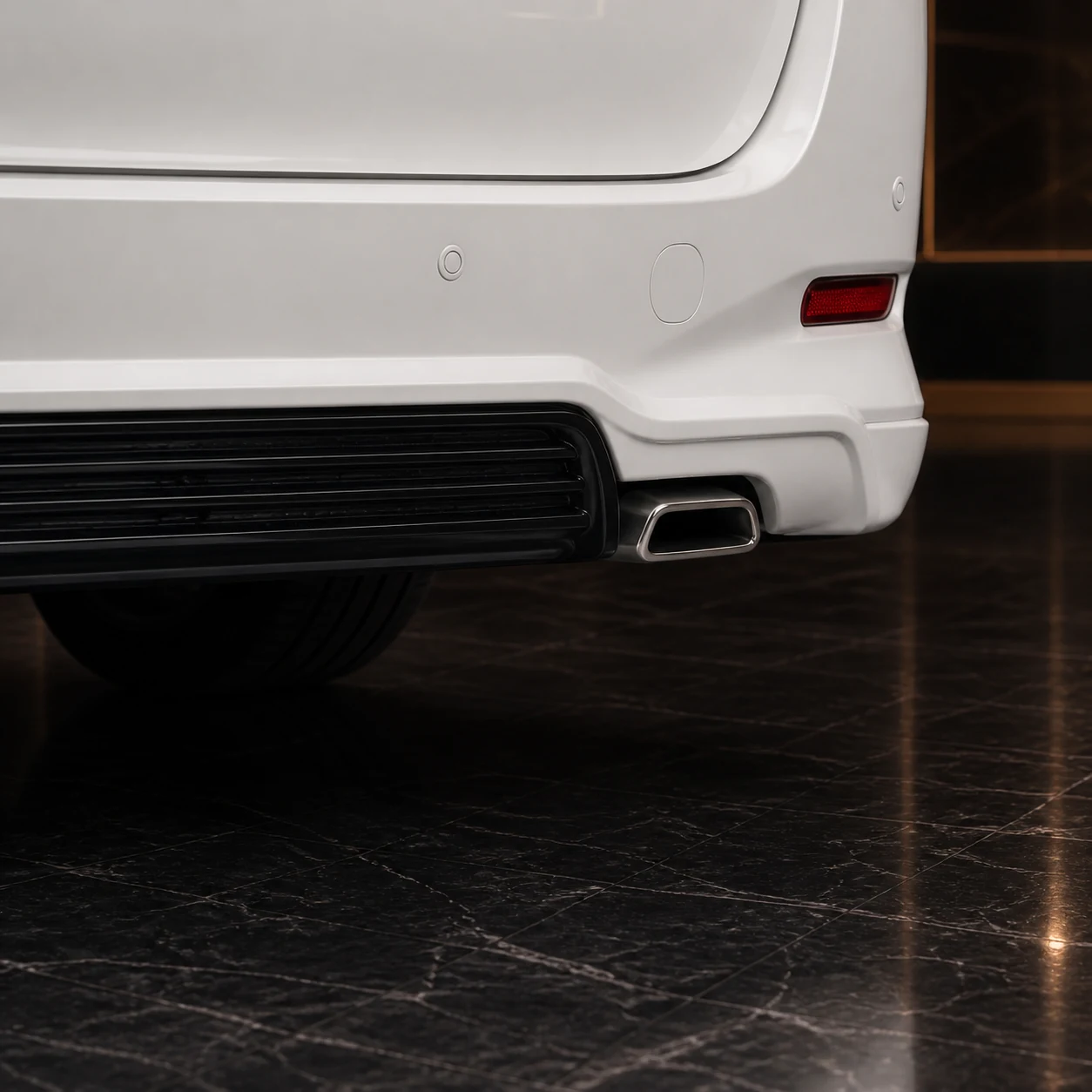 Executive Aero — Toyota Alphard 20 G/X Pre-Facelift (2008–2011) — rear aero detail