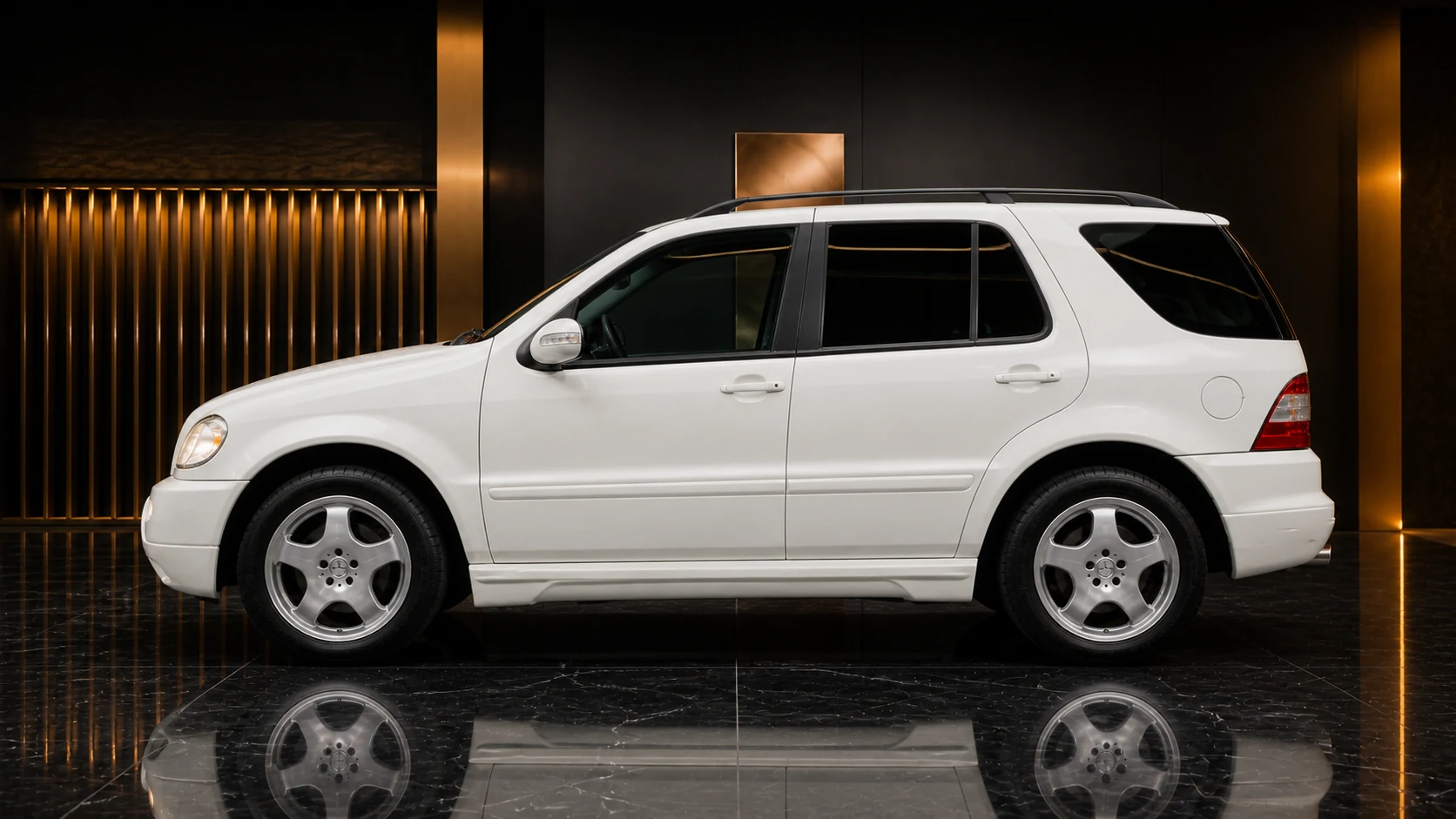 Executive Aero — Mercedes-Benz M-Class W163 (2002–2003) — side profile