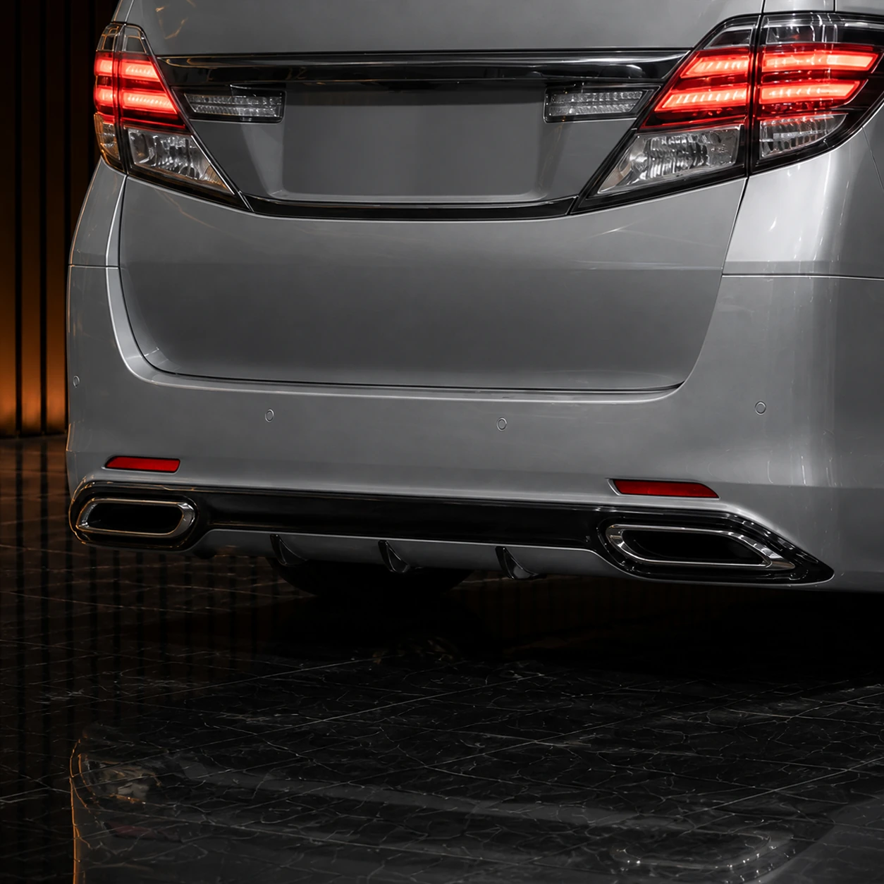 Toyota Vellfire 20 late Type I twin capped finisher and generator-fin AI concept detail