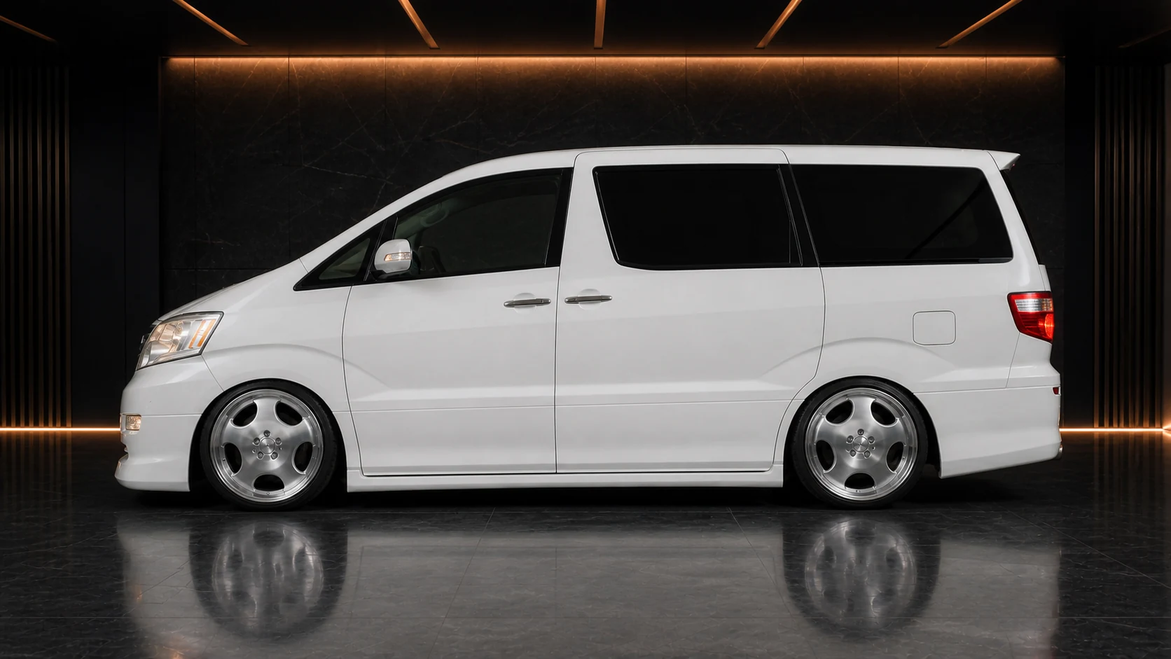 Executive Aero V2 — Toyota Alphard 10 MZ/AZ/MX/AX Pre-Facelift (2002–2005) — side profile
