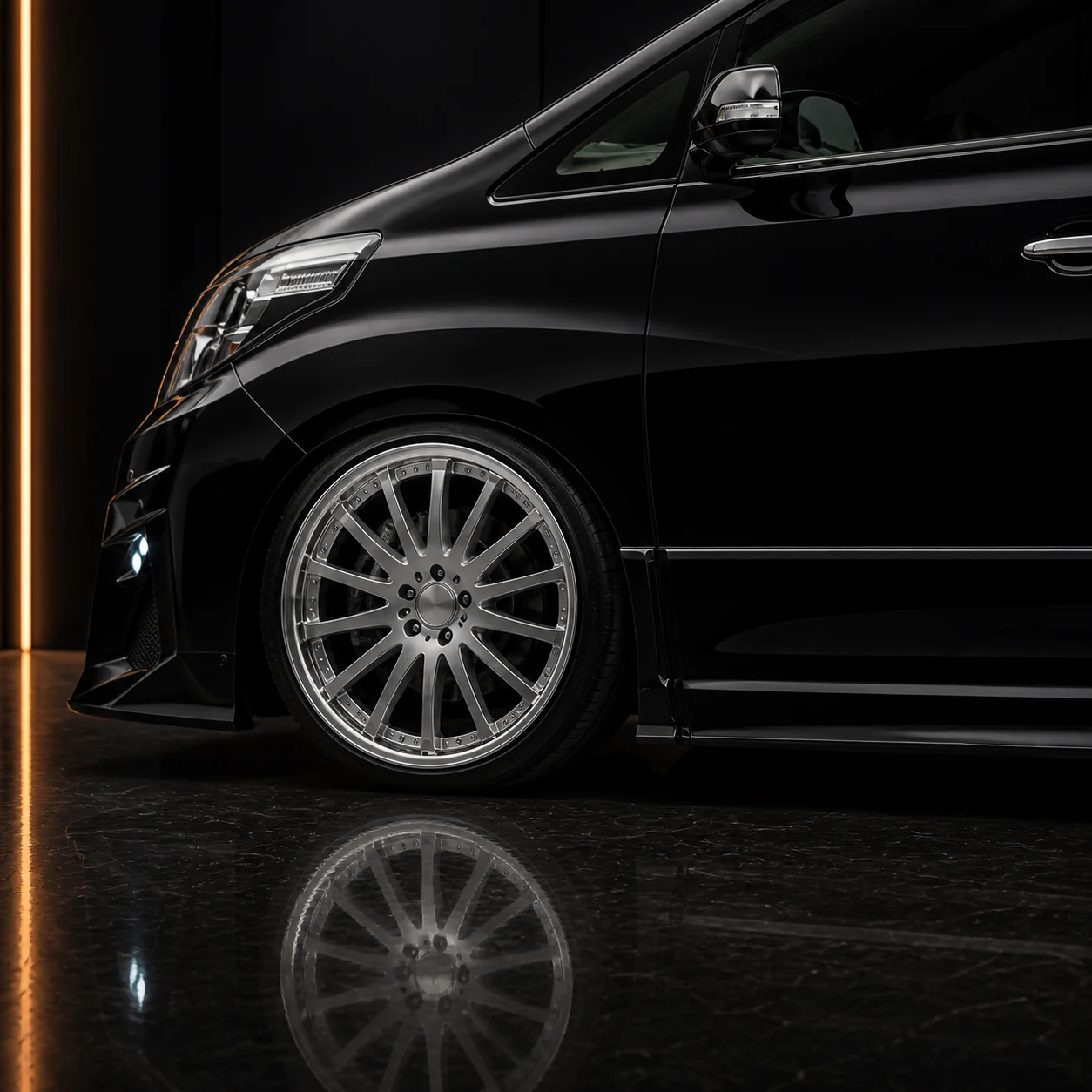 Sport Aero Black Edition — Toyota Alphard 20 Facelift (2011–2015) — wheel and side detail