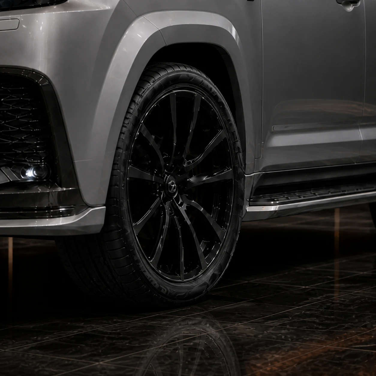 Black Label Recommended Front/Rear — Lexus LX600/700h F SPORT — wheel and side detail