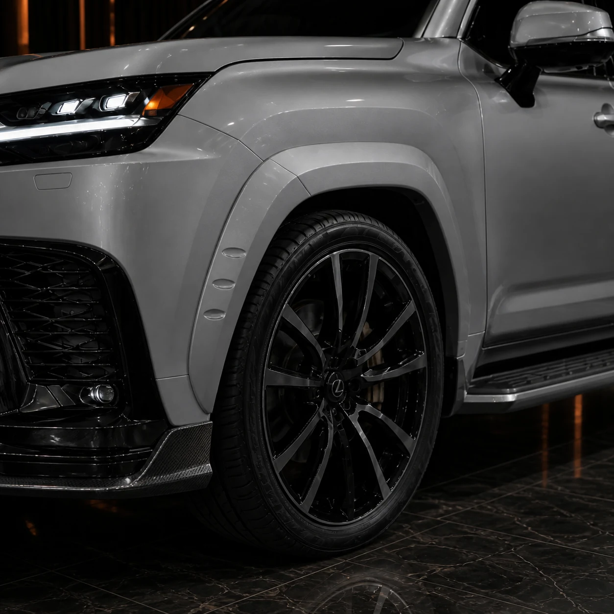 Black Label Refined Widebody +30 — Lexus LX600/700h F SPORT — wheel and side detail