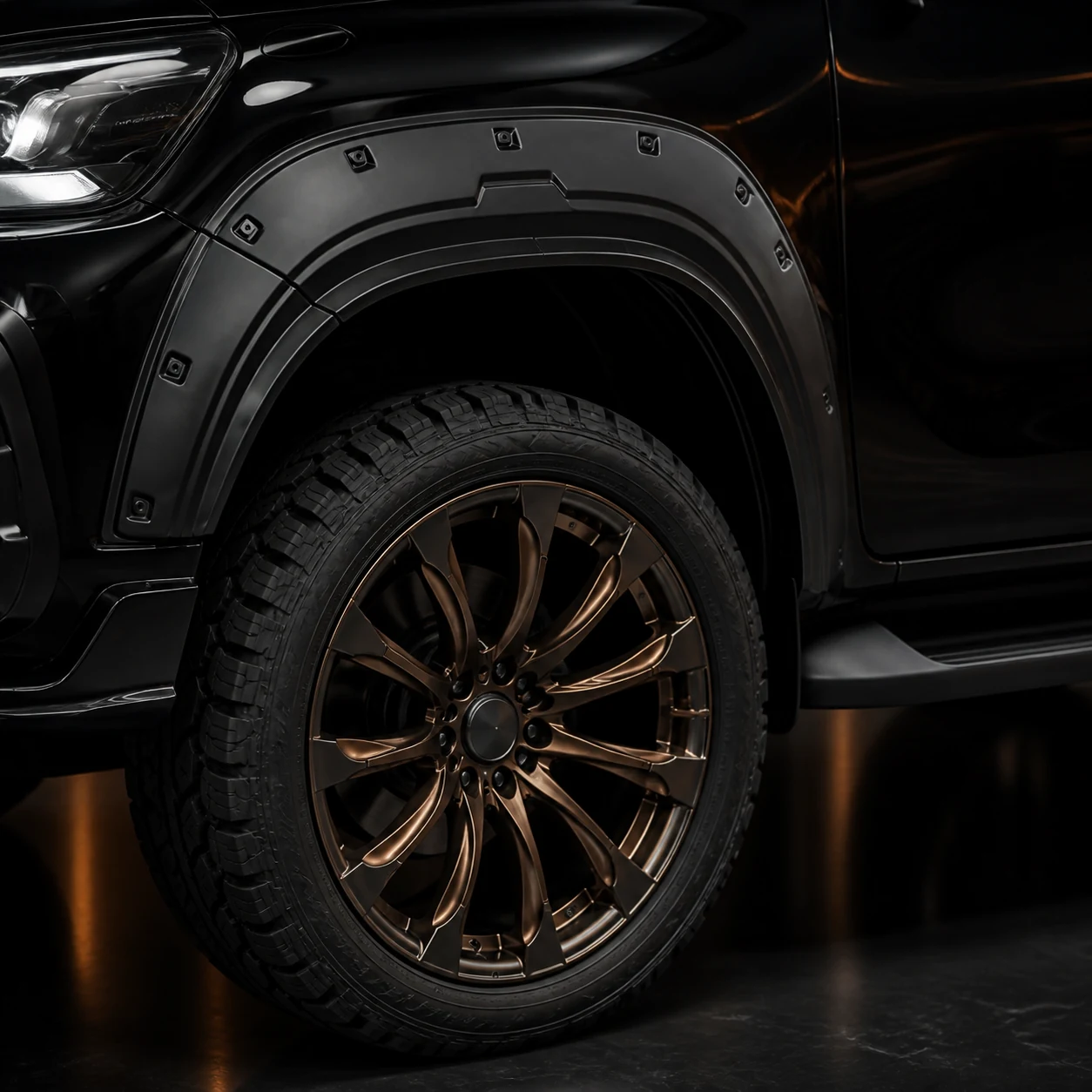 Sport Aero Black Edition Half Type — Toyota Hilux GUN125 (2020+) — wheel and side detail