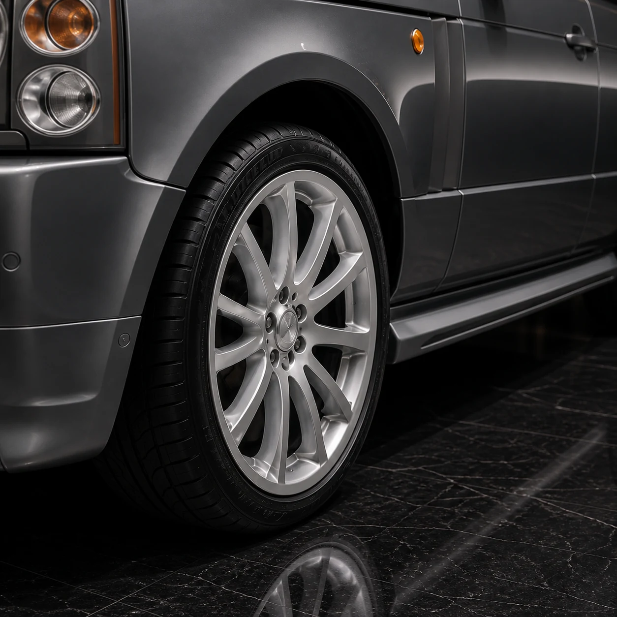 Sport Aero — Land Rover Range Rover L322 (2002–2005) — wheel and side detail