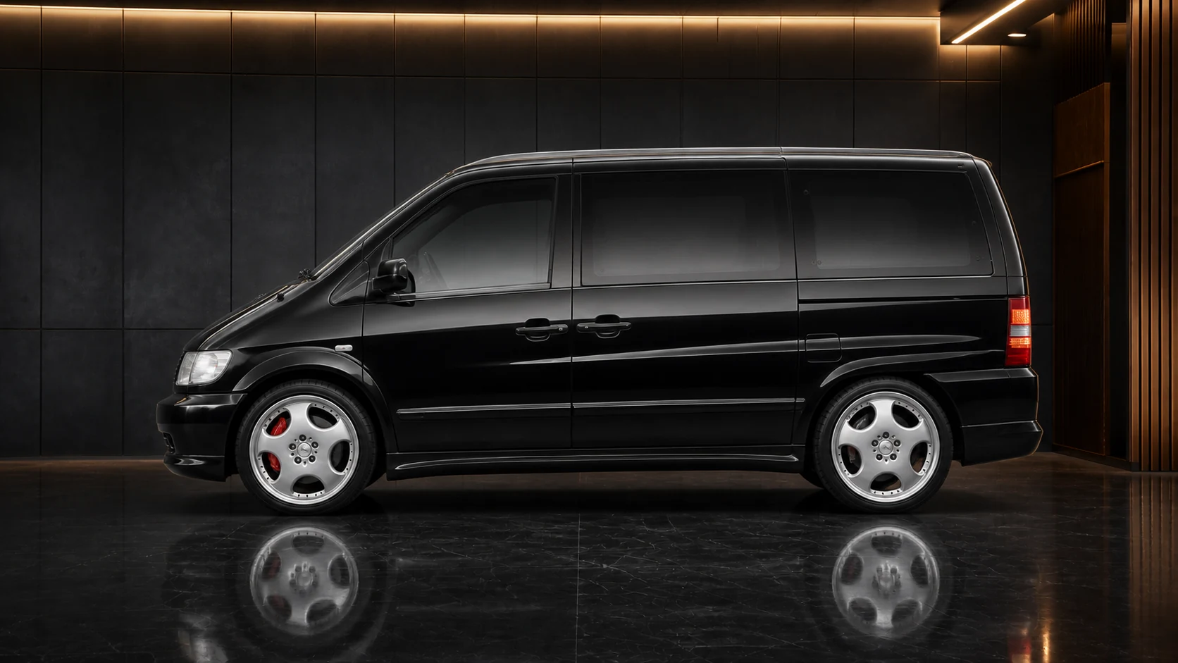 Executive Aero Second Edition — Mercedes-Benz V-Class W638 (1998–2003) — side profile
