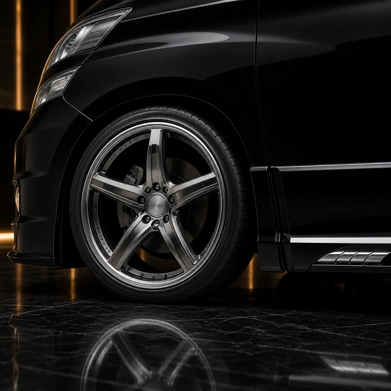 Sport Aero Black Edition FOG — Toyota Vellfire 20 Pre-Facelift (2008–2011) — wheel and side detail