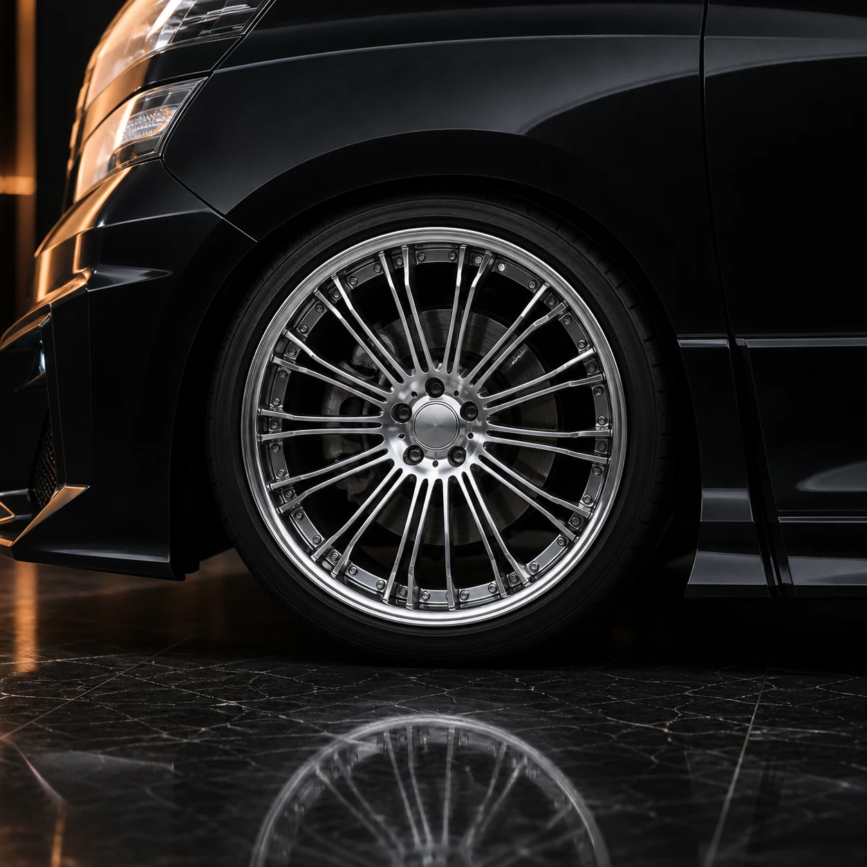 Sport Aero Black Edition — Toyota Vellfire 20 Facelift (2011–2015) — wheel and side detail