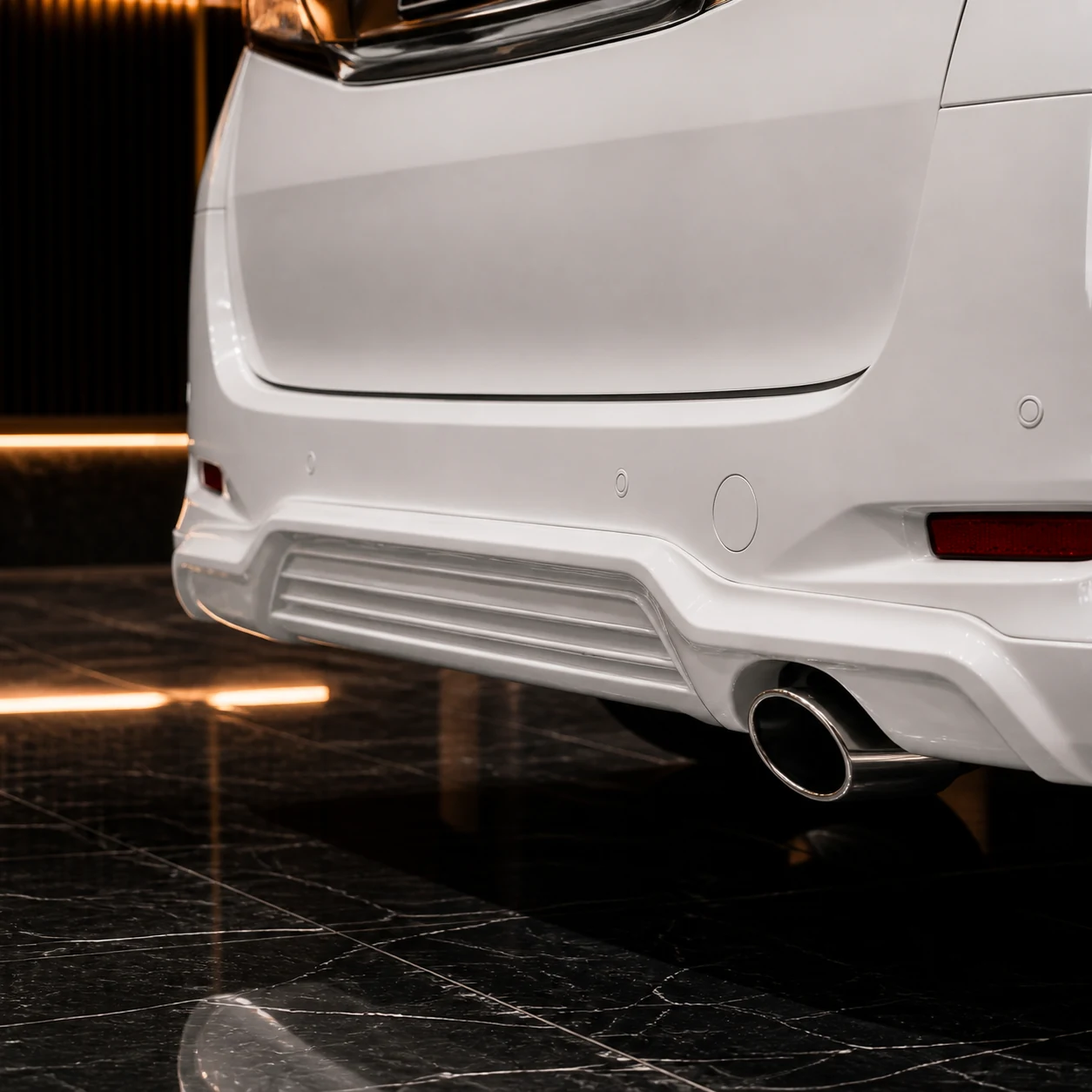 Executive Aero — Toyota Vellfire 20 V/X Pre-Facelift (2008–2011) — rear aero detail