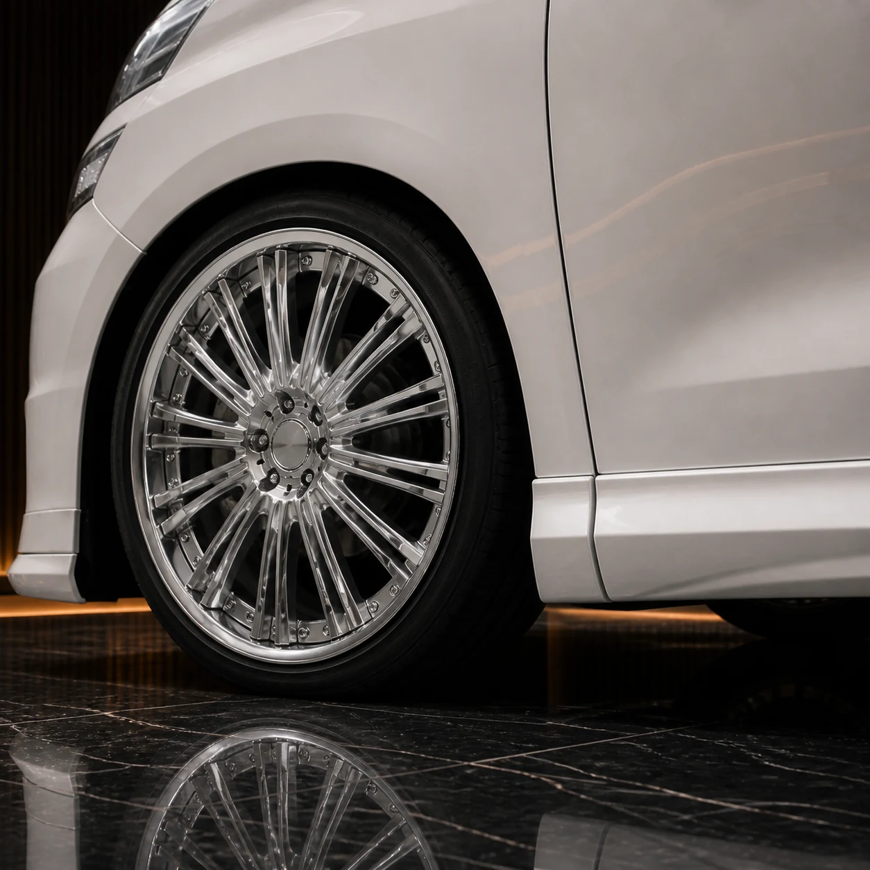 Executive Aero — Toyota Vellfire 20 V/X Pre-Facelift (2008–2011) — wheel and side detail