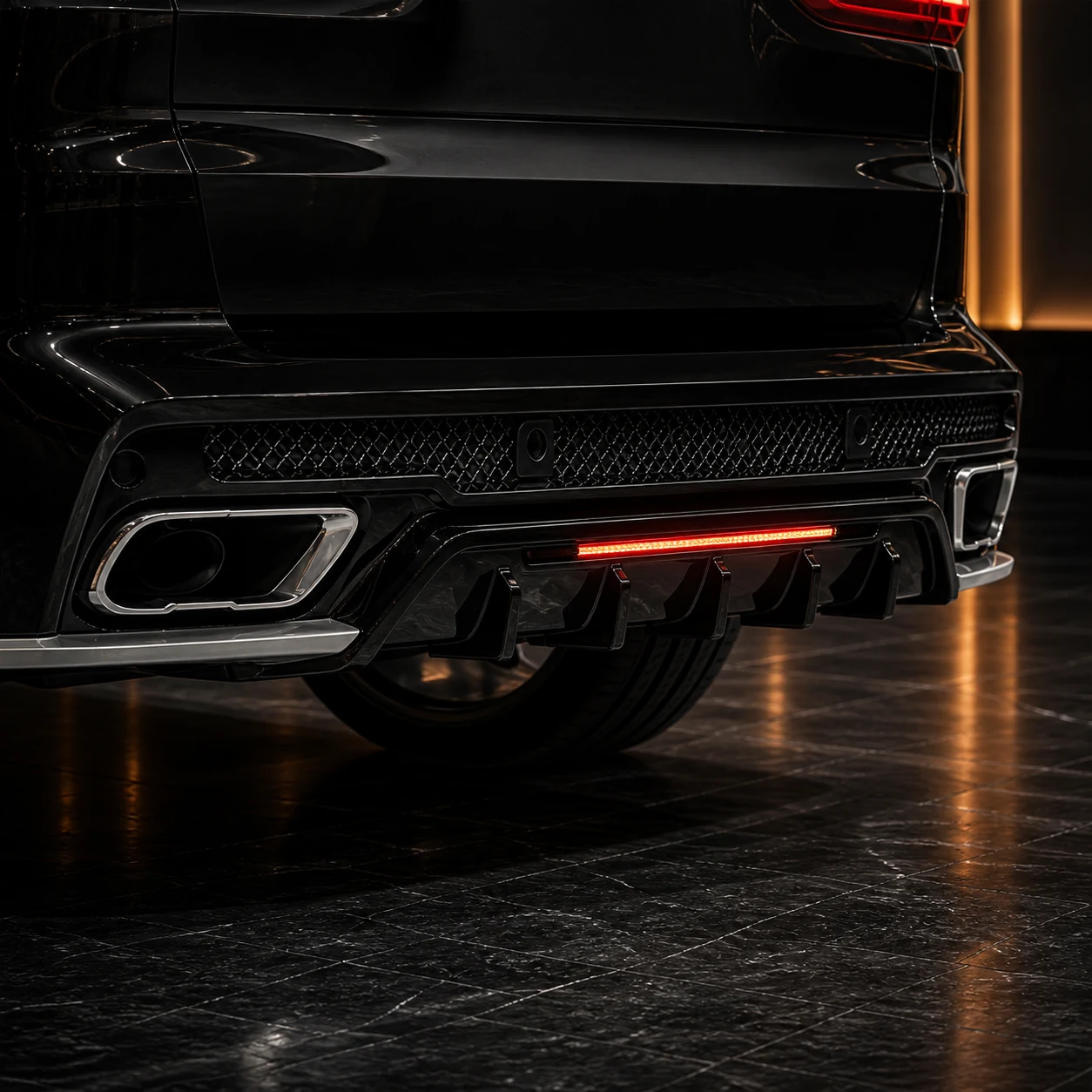 Sport Aero — BMW X7 35d/40d M Sport/M50i G07 (2019–2022) — rear aero detail