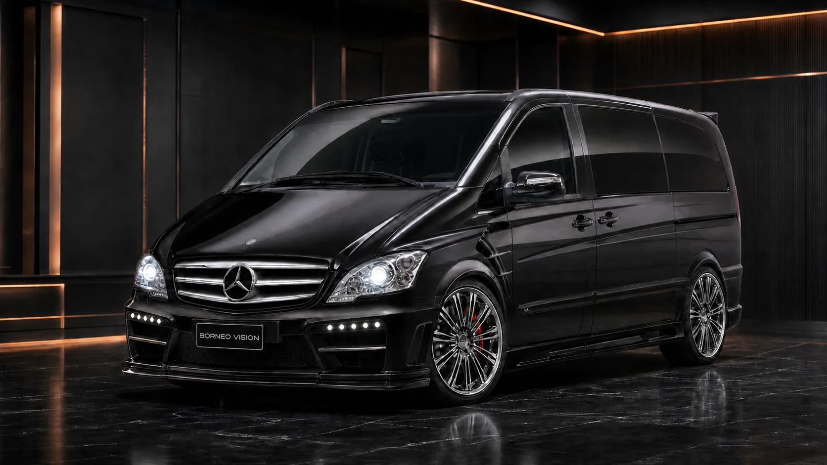 Sport Aero Black Edition — Mercedes-Benz V-Class W639 Facelift Short/Long (2012–2015) — front three-quarter